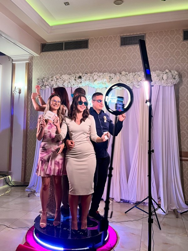 360-video-booth-4